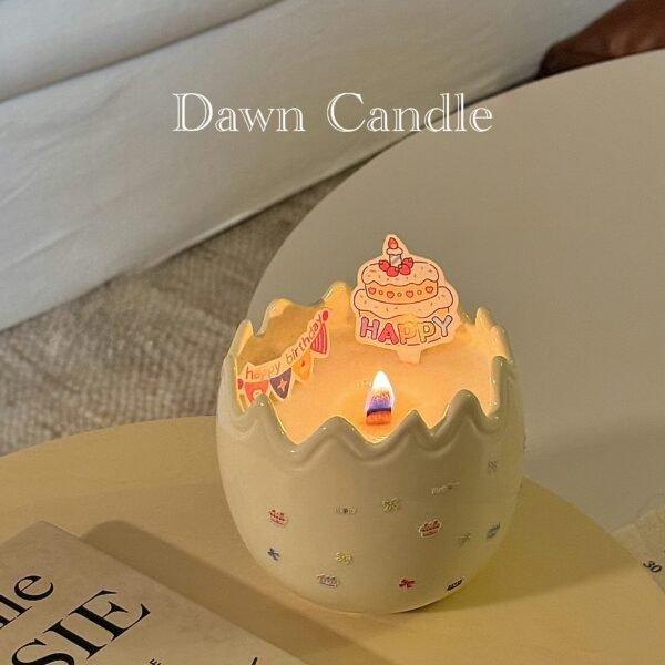 Holiday Scented Candle - "Hatching Day"